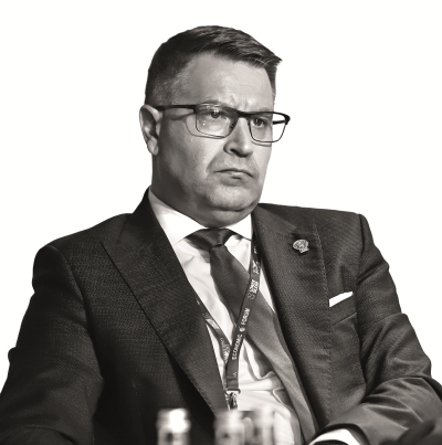 07.09.2022 KARPACZ. FORUM EKONOMICZNE. PANEL DYSKUSYJNY. TEOFIL JESIONOWSKI PROFESOR DOKTOR HABILITOWANY INŻYNIER REKTOR POLITECHNIKI POZNAŃSKIEJ